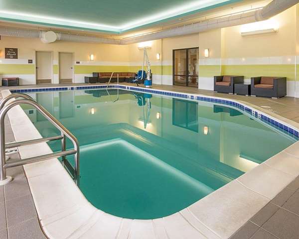 Pool - Comfort Suites Bossier City - I-20, Exit 26