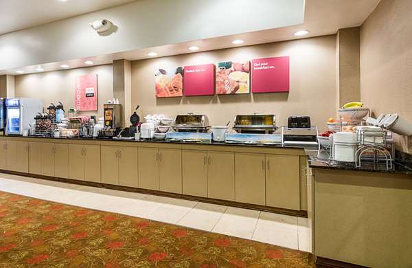 Amenities - Comfort Suites Leesville