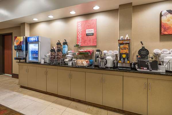 Amenities - Comfort Suites Leesville