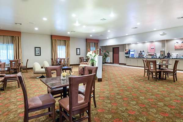 Amenities - Comfort Suites Leesville