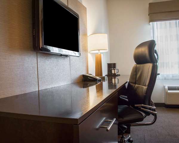  - Sleep Inn & Suites Medical Center Shreveport - I-49, Exit 205