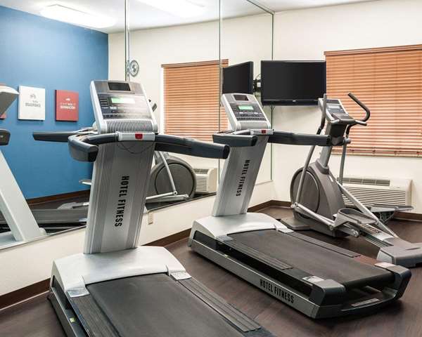 Fitness/ Exercise Room - Comfort Suites Lafayette