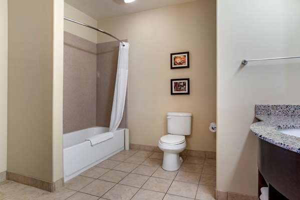 Suite - Comfort Inn & Suites Scott - I-10, Exit 97