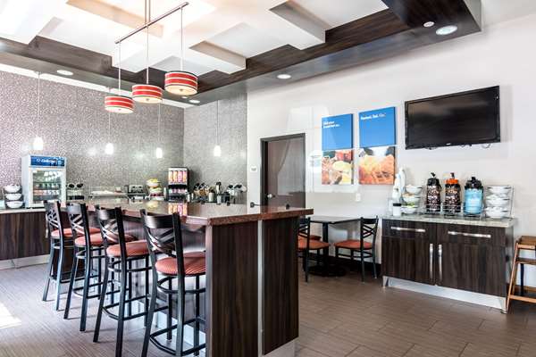 Amenities - Comfort Inn & Suites Mansfield