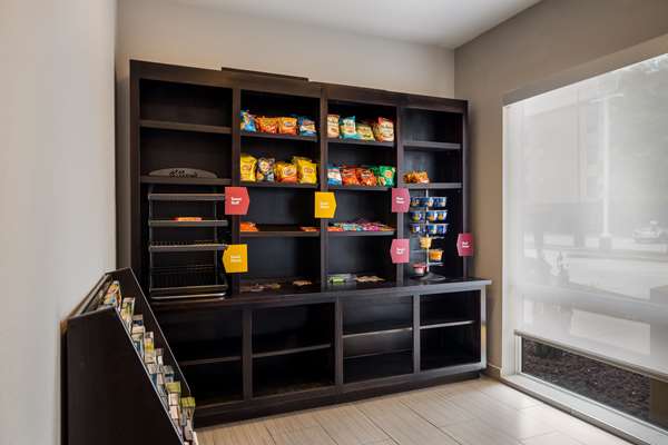  - Comfort Suites Denham Springs