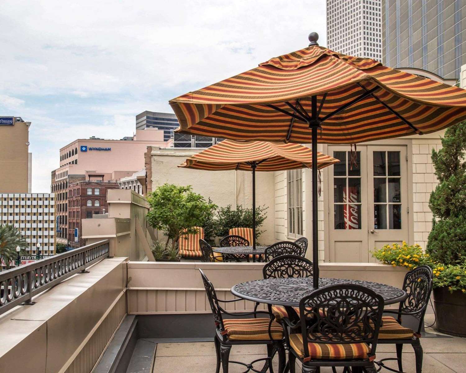 Bluegreen Vacations Club La Pension Hotel New Orleans LA 