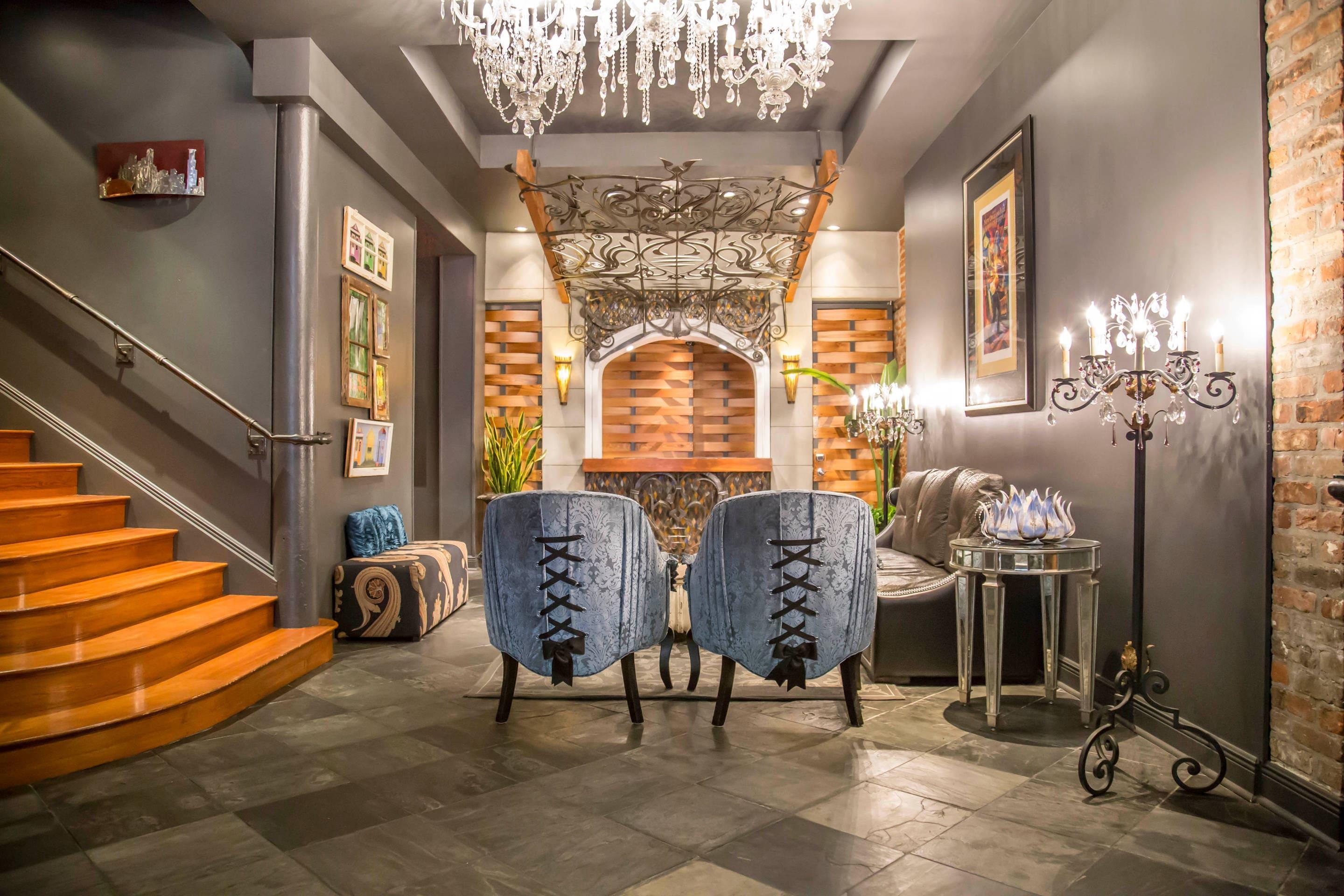Lobby with sitting area