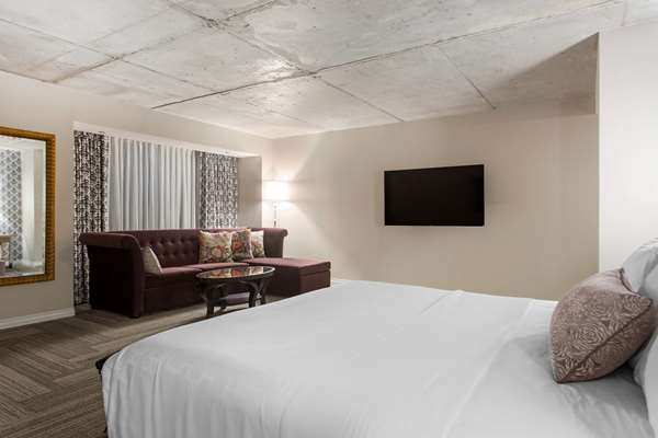  - Cambria Hotel Downtown Warehouse District New Orleans