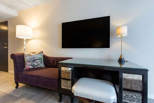  - Cambria Hotel Downtown Warehouse District New Orleans