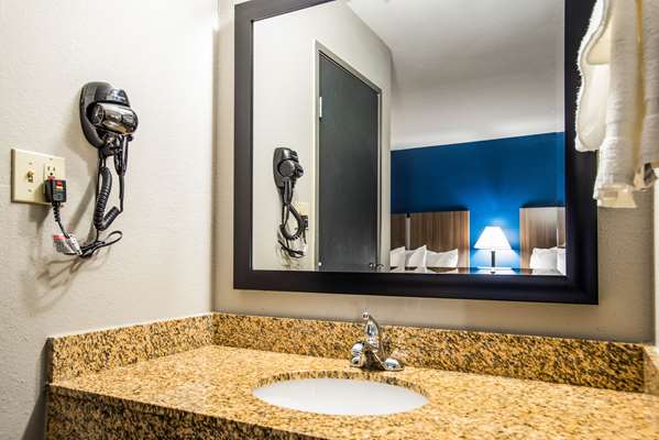 Suite - Quality Suites Lake Charles - I-10, Exit 29 & 30B