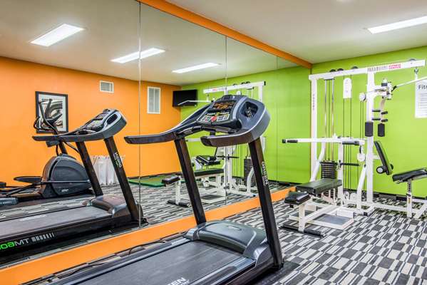 Fitness/ Exercise Room - Quality Suites Lake Charles - I-10, Exit 29 & 30B