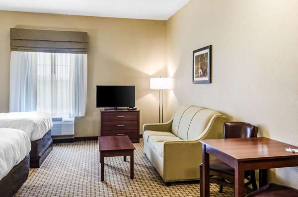 Suite - MainStay Suites Hackberry