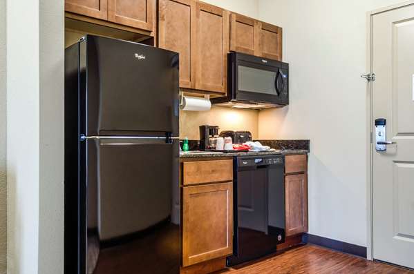 Suite - MainStay Suites Hackberry