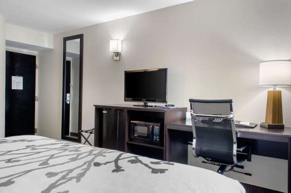  - Sleep Inn South Baton Rouge - I-12, Exit 2