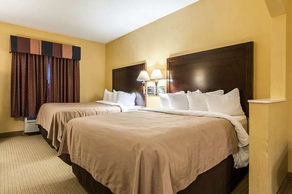 Suite - Quality Inn & Suites Lafayette - I-10, Exit 103