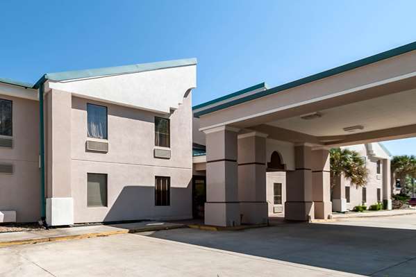 Exterior view - Quality Inn & Suites Lafayette - I-10, Exit 103