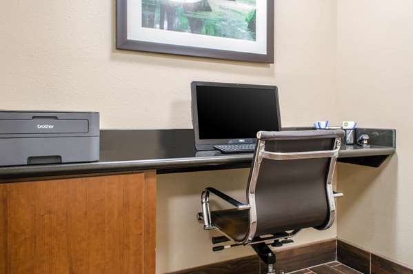 Conference Area - Comfort Inn & Suites Covington - I-12, Exit 63