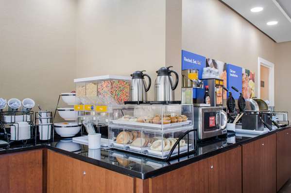 Amenities - Comfort Inn & Suites Covington - I-12, Exit 63