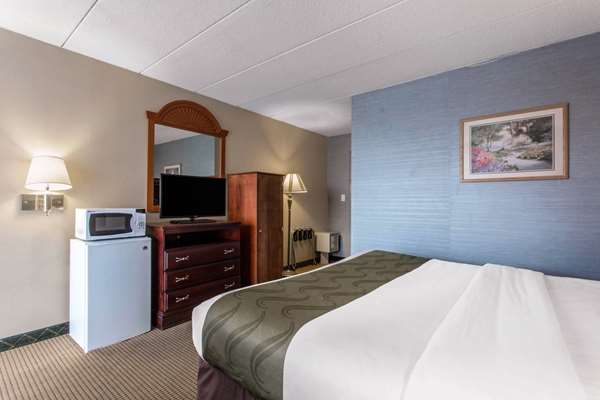  - Quality Inn West Springfield