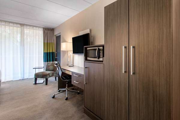  - Quality Inn West Springfield