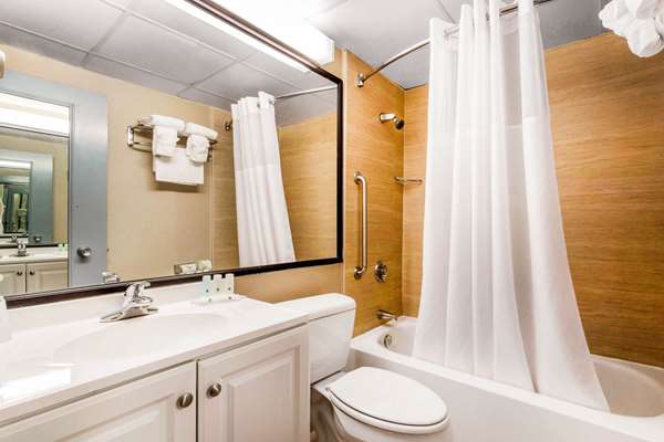  - Quality Inn West Springfield