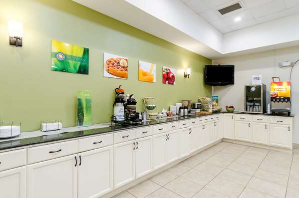 Amenities - Quality Inn West Springfield