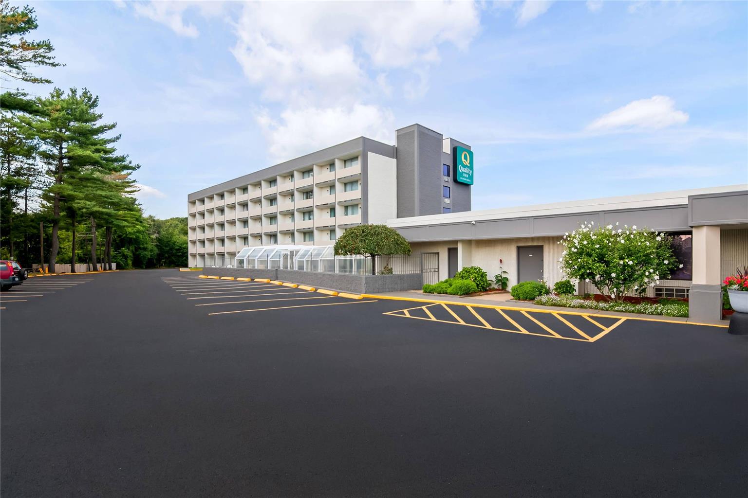 Quality Inn West Springfield