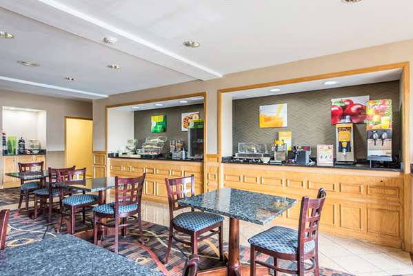 Amenities - Quality Inn & Suites Muncie