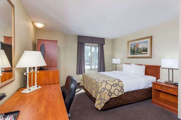  - Baymont Inn & Suites Historic Route 66 Barstow