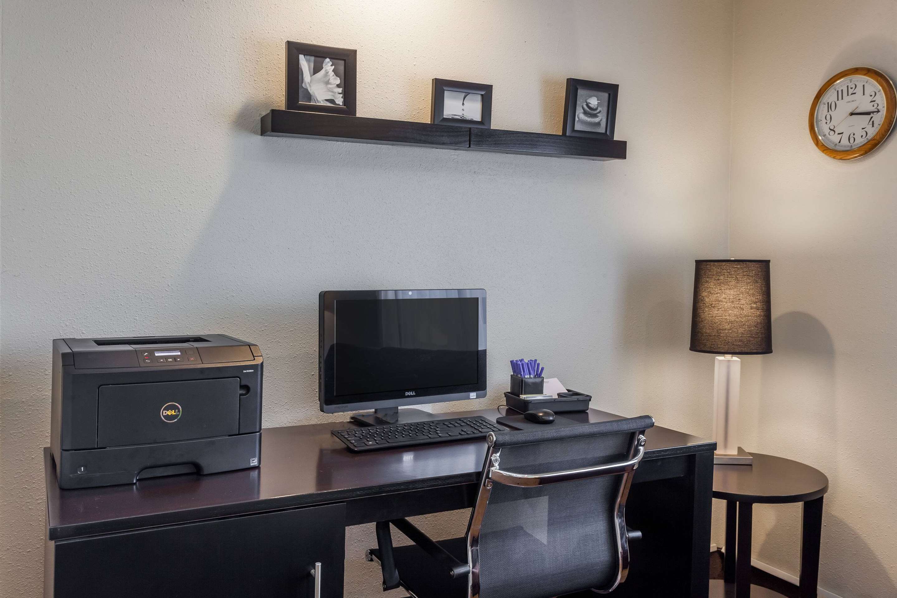 Business Center | Baymont by Wyndham Barstow Historic Route 66