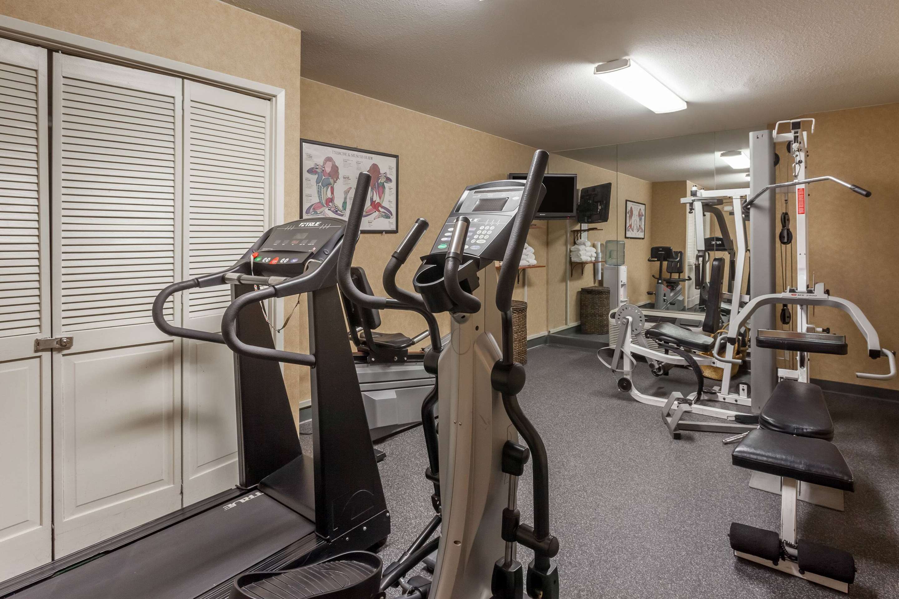 Health club fitness center gym | Baymont by Wyndham Barstow Historic Route 66