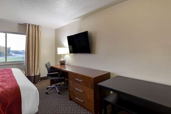  - Comfort Inn Hobart - I-65, Exit 255