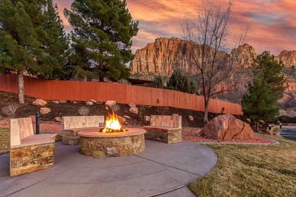 Exterior view - Best Western Plus Zion Canyon Inn & Suites Springdale