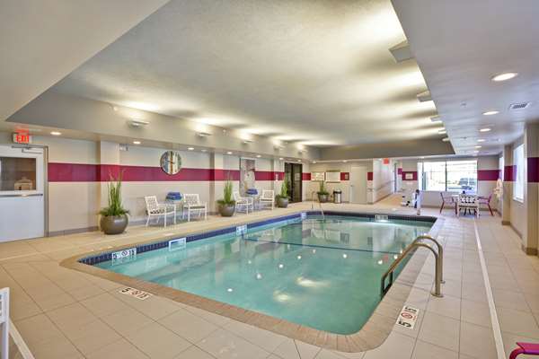 Pool - Home2 Suites by Hilton Airport Kansas City - I-29, Exit 10