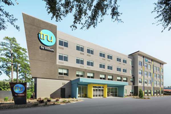 Exterior view - Tru by Hilton Hotel Midtown Savannah