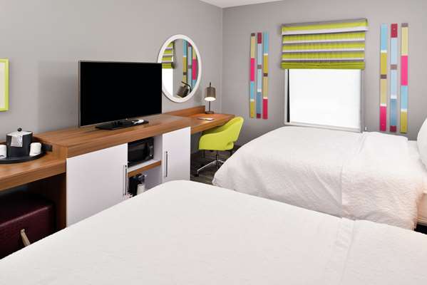  - Hampton Inn & Suites Oakdale - I-94, Exit 250