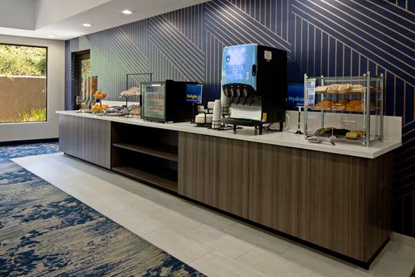 Restaurant - Best Western Valencia Six Flags Inn & Suites - I-5, Exit 170