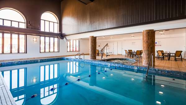 Pool - Best Western Gaylord Hotel - I-75, Exit 282