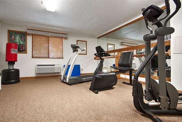 Fitness/ Exercise Room - Baymont Inn & Suites Robinson