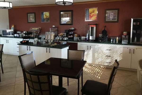  - Baymont Inn & Suites Robinson
