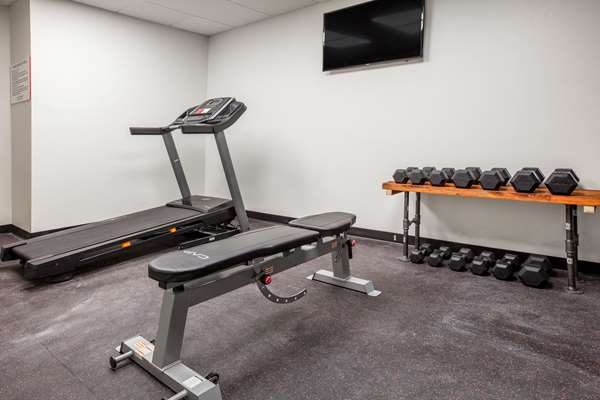 Fitness/ Exercise Room - Ramada Hotel South Austin - I-35, Exit 231
