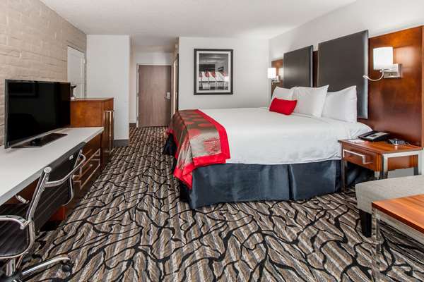  - Ramada Hotel South Austin - I-35, Exit 231