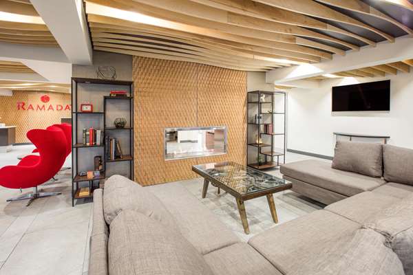  - Ramada Hotel South Austin - I-35, Exit 231