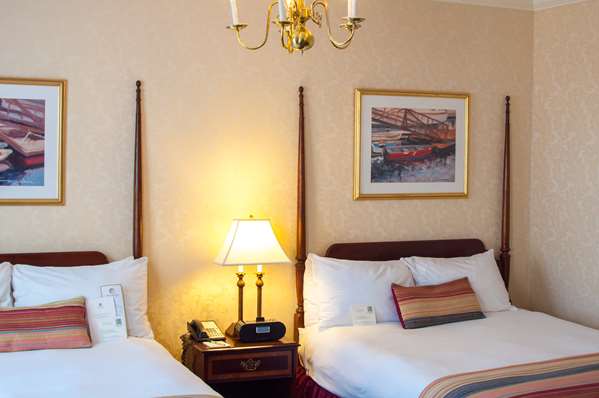  - Hawthorne Hotel Salem