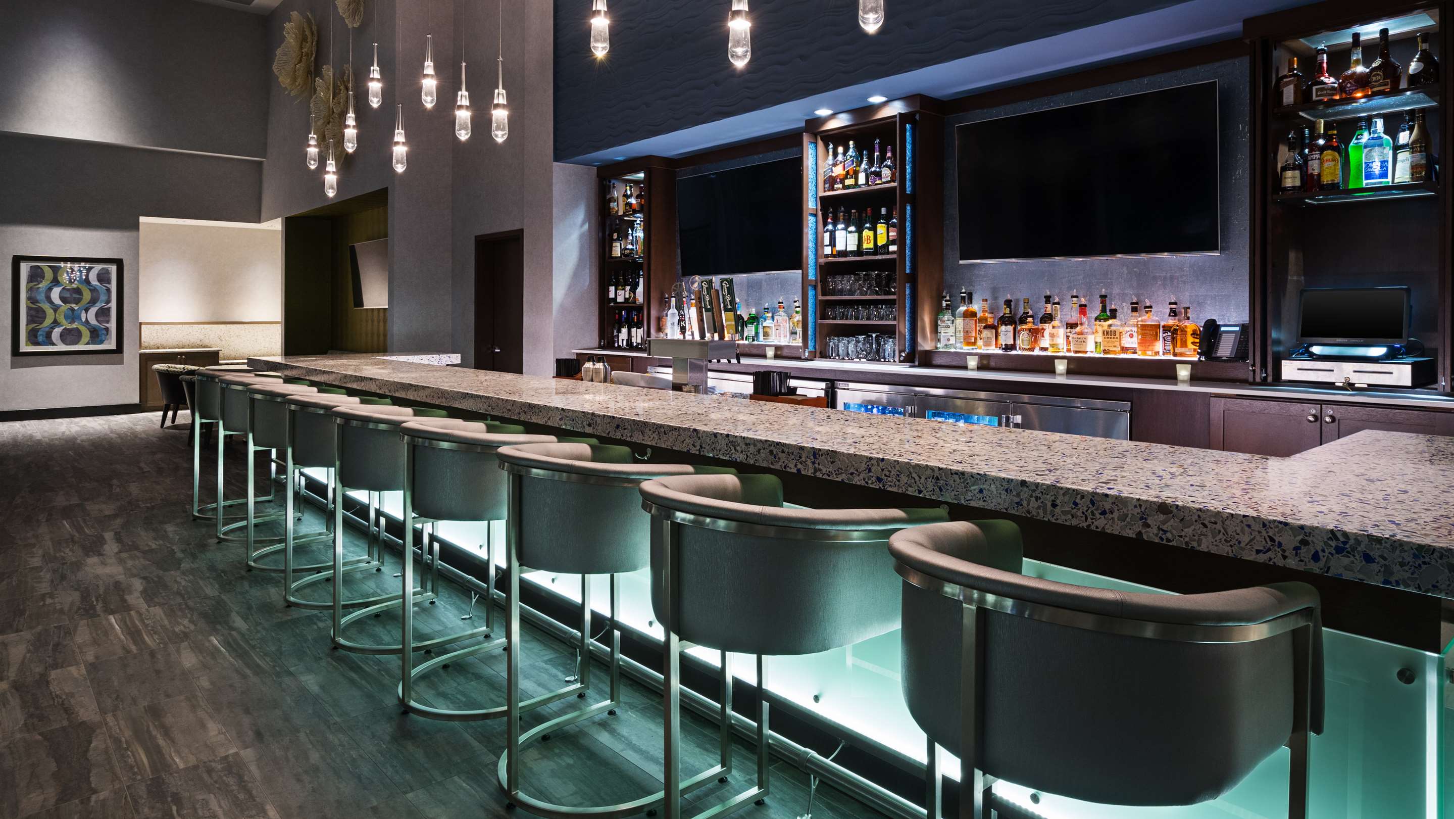 Bar Lounge | Hyatt Place St. Petersburg / Downtown