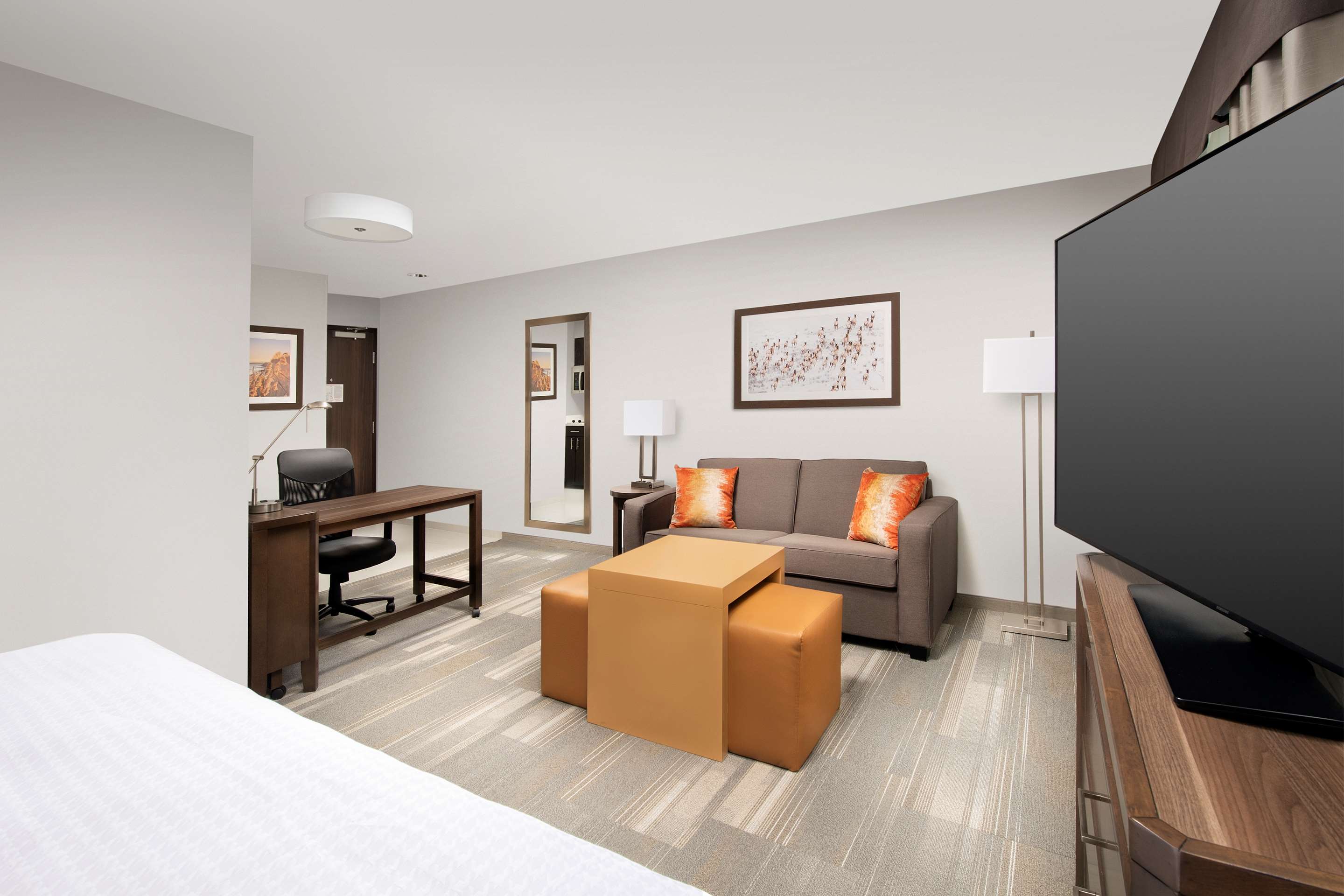 Guest room