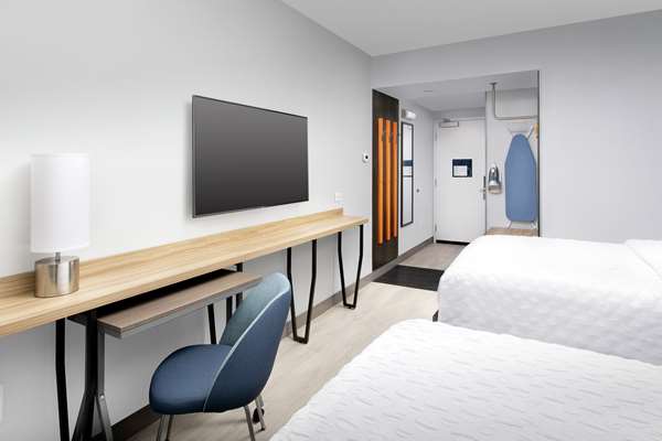  - Tru by Hilton Jeffersontown - I-64, Exit 17