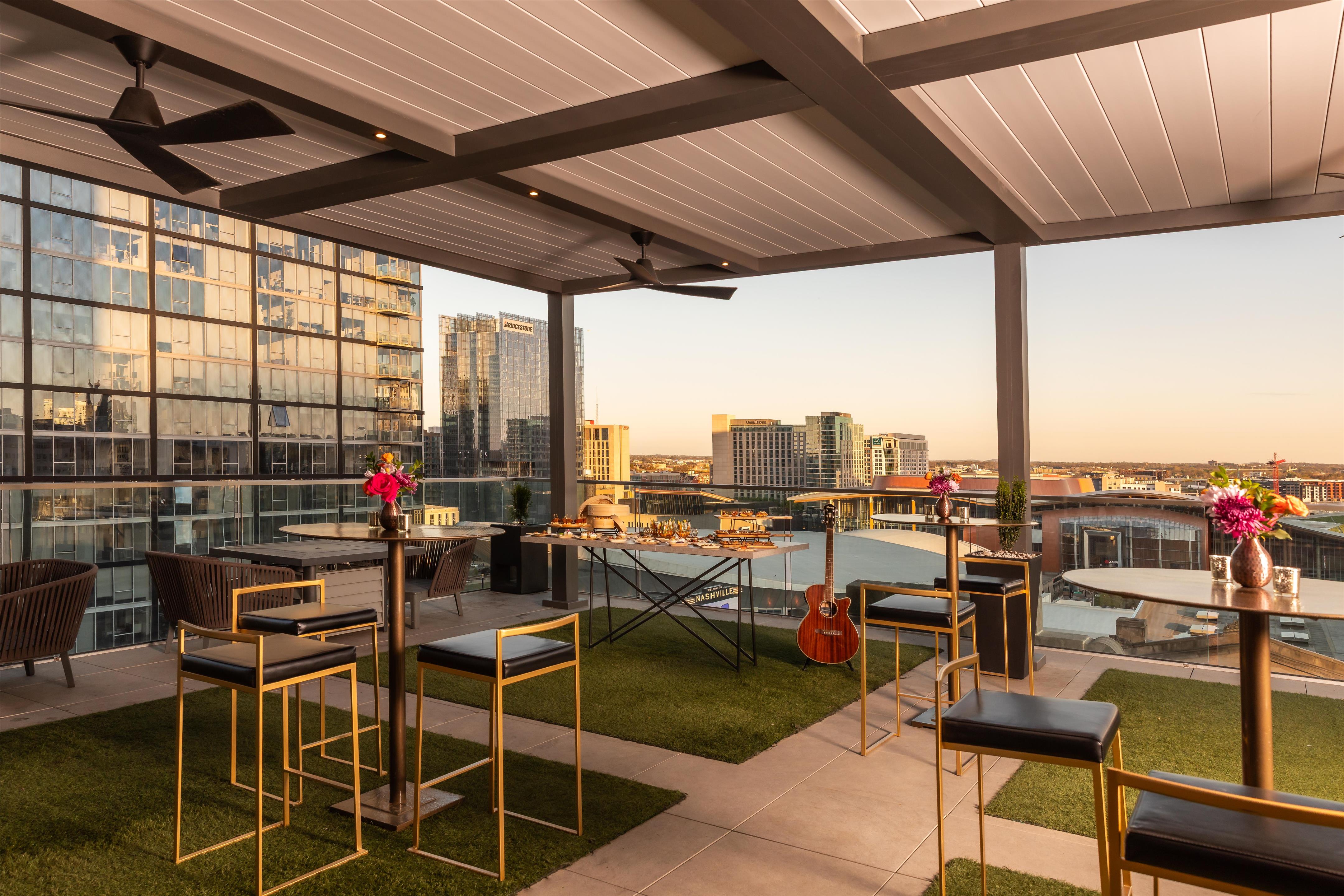 Patio Terrace | Holston House Nashville