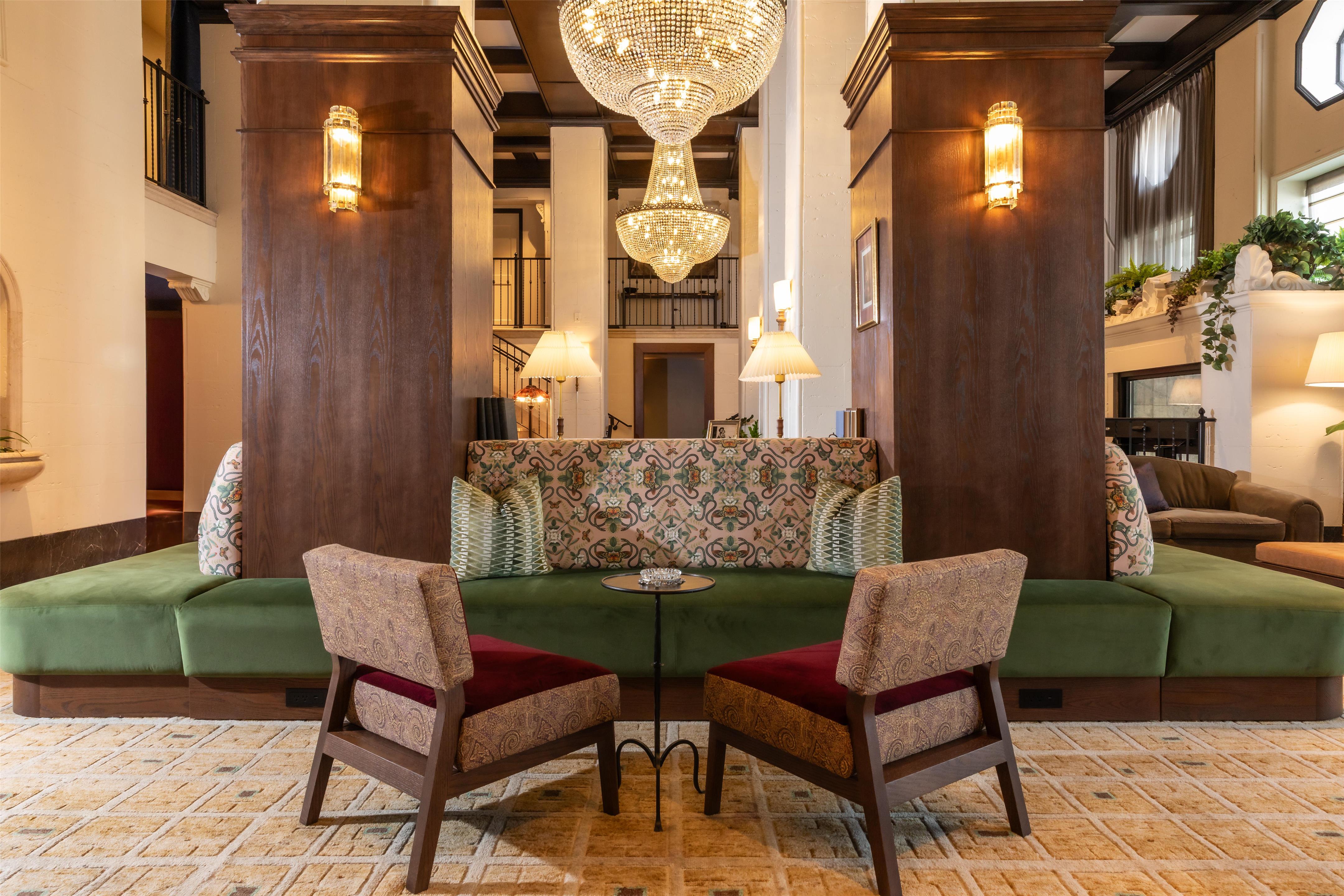 Lobby | Holston House Nashville