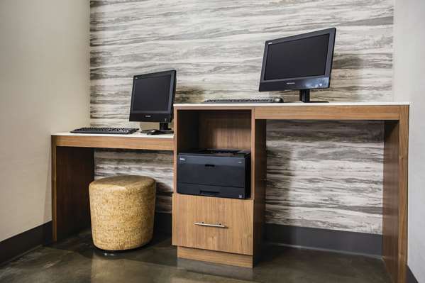 Conference Area - La Quinta Inn & Suites Winchester - I-81, Exit 313